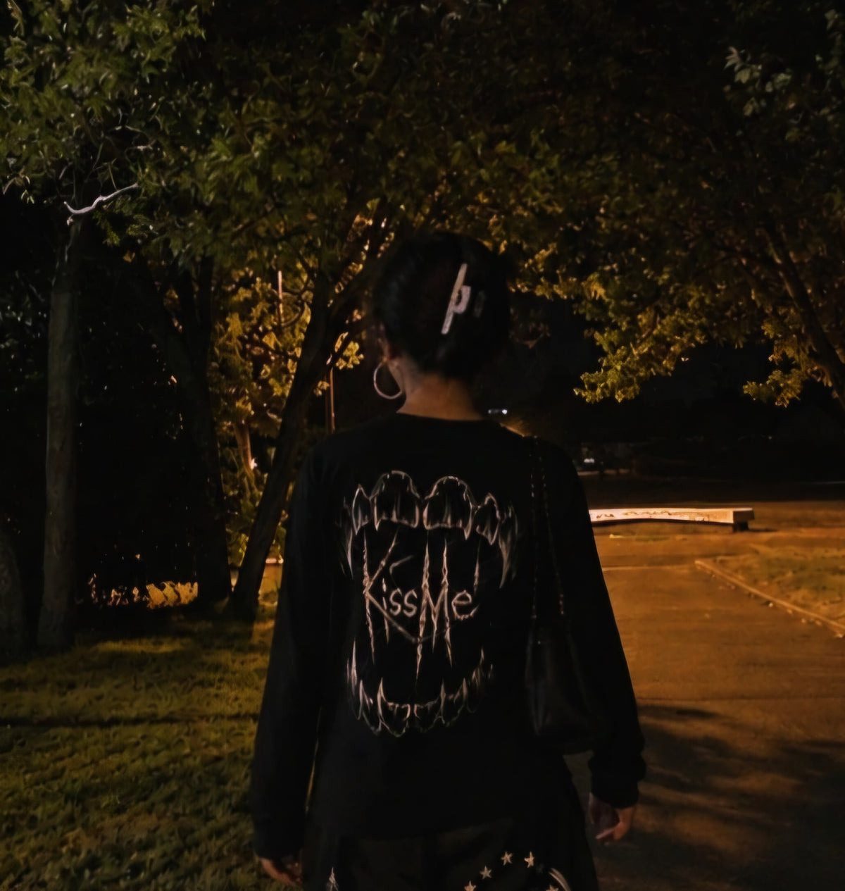 Thin kiss me Long Sleeve